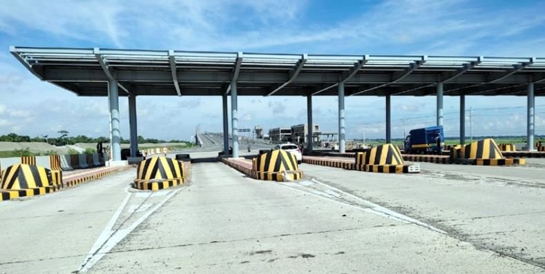মাওয়া-ভাঙ্গা এক্সপ্রেসওয়ে বগাইল টোলপ্লাজা যেন মৃত্যুফাঁদ