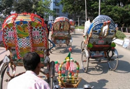 রিকশায় দখল রাজধানীর সড়ক