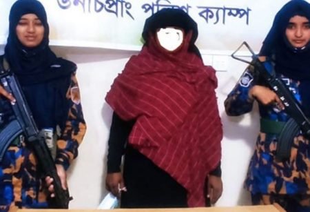 রোহিঙ্গা ক্যাম্পে স্বামীকে কুপিয়ে হত্যা করেছে স্ত্রী