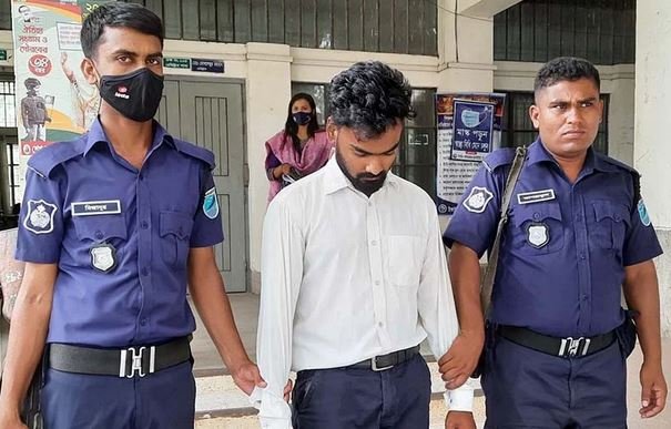 টাঙ্গাইলে ভুয়া পরীক্ষার্থীর কারাদণ্ড