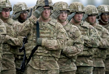 গোপনে আরও ৬০ হাজার সেনা পাঠাচ্ছে রাশিয়া