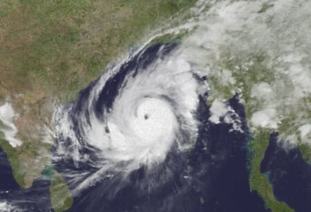 সিডরের মতোই শক্তিশালী মোখা: আবহাওয়া অধিদফতর