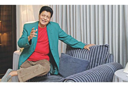নায়ক ফারুক আর নেই